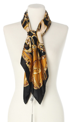 Ekskluzywna czarna apaszka z jedwabiu chusta włoska w łańcuchy Marina D'Este 90x90 Italian Silk