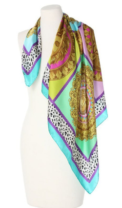 jedwabna Apaszka Meduza grecka Chusta Włoska 90x90cm Marina D'Este 100% Silk