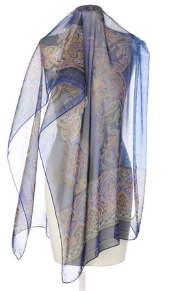 Włoski jedwabny duży szal do sukienki Laura Biagiotti 70x180cm 100% jedwab silk chiffon Ornament