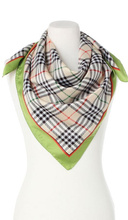 Modna Chusta Apaszka wiosenna 90x90cm Klasyczna Kratka beżowa kiwi