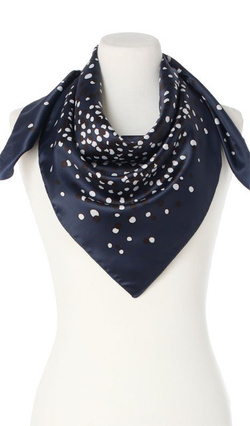 Elegancka Chusta Apaszka Włoska 90x90 w Groszki granatowa